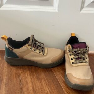Teva Hiking Sneakers